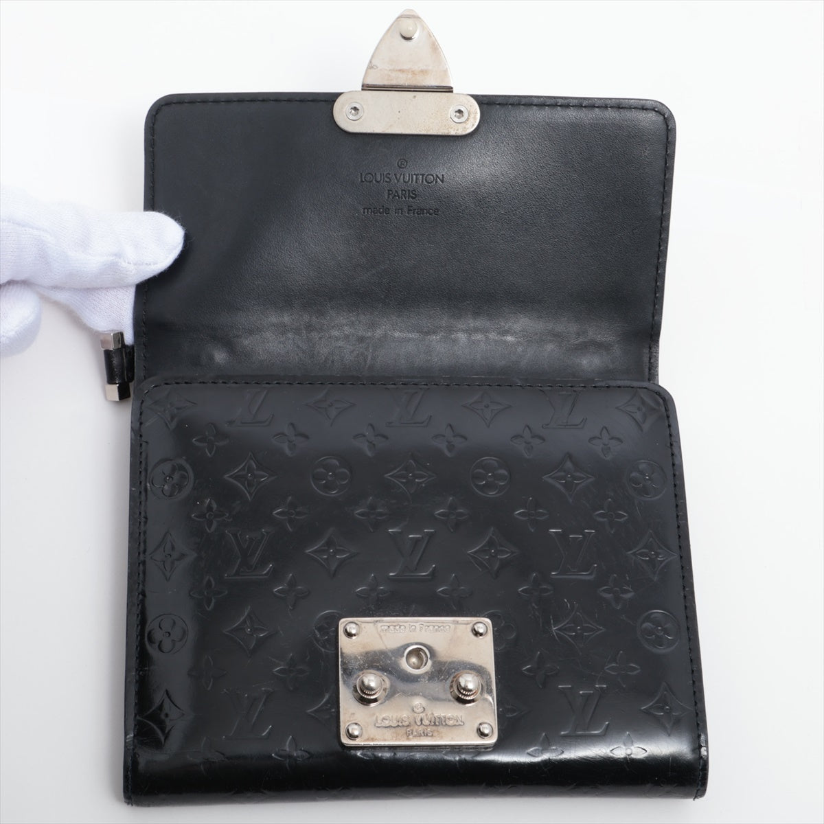 Louis Vuitton Anushka black patent with mirror