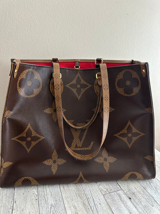Louis Vuitton On The Go GM
