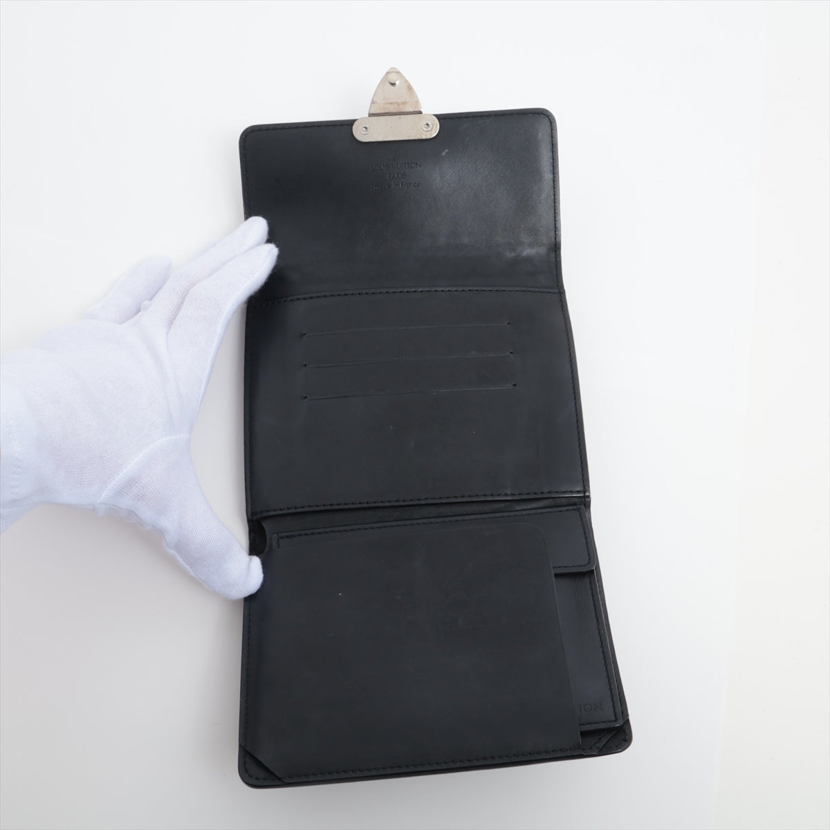 Louis Vuitton Anushka black patent with mirror