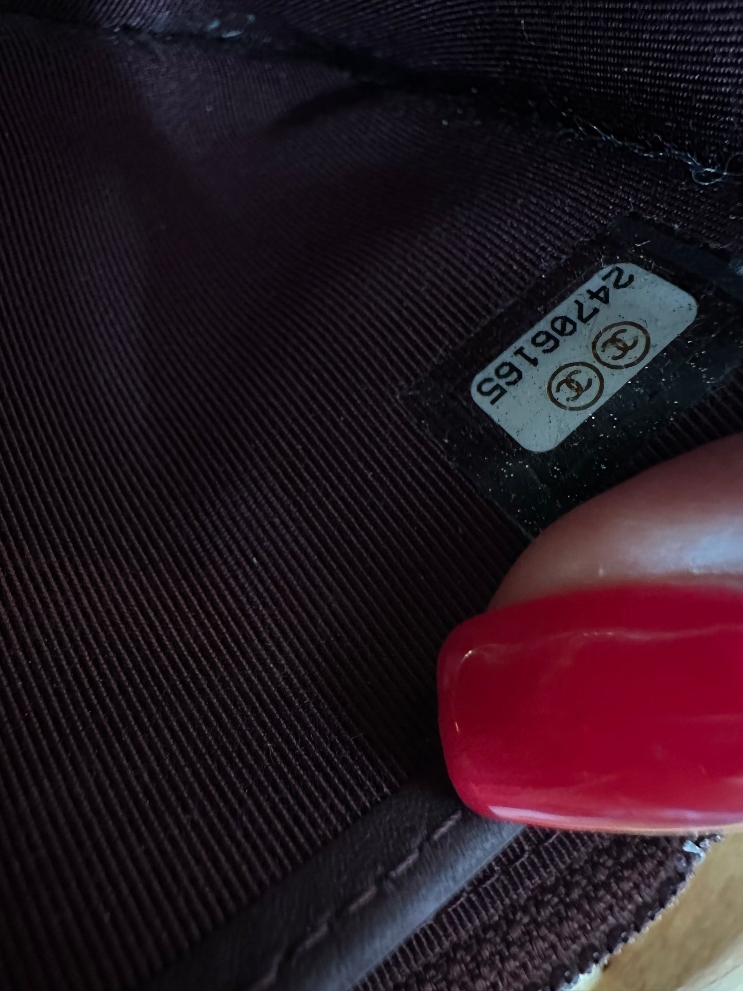 Chanel zippy wallet caviar