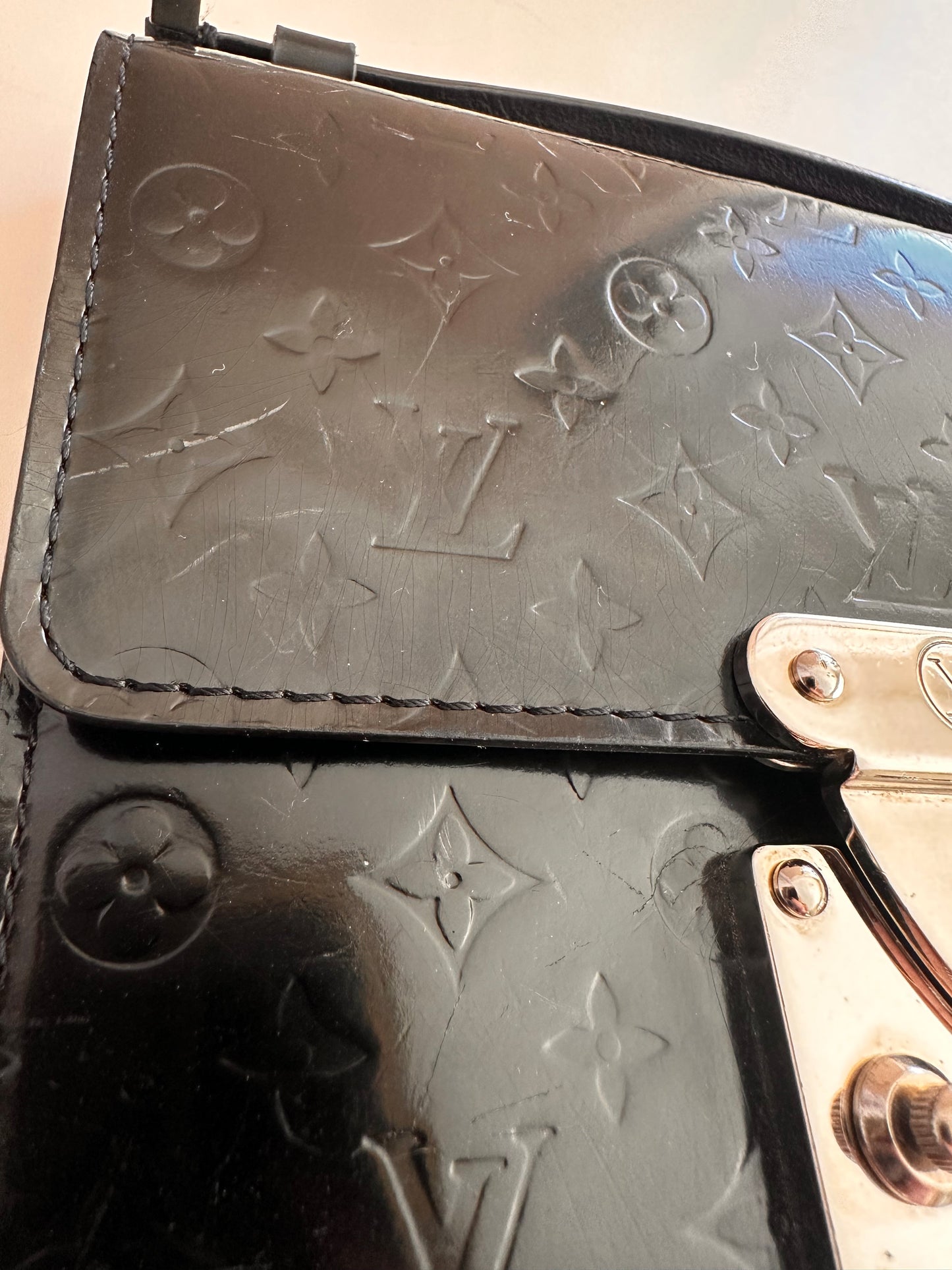 Louis Vuitton Anushka black patent with mirror