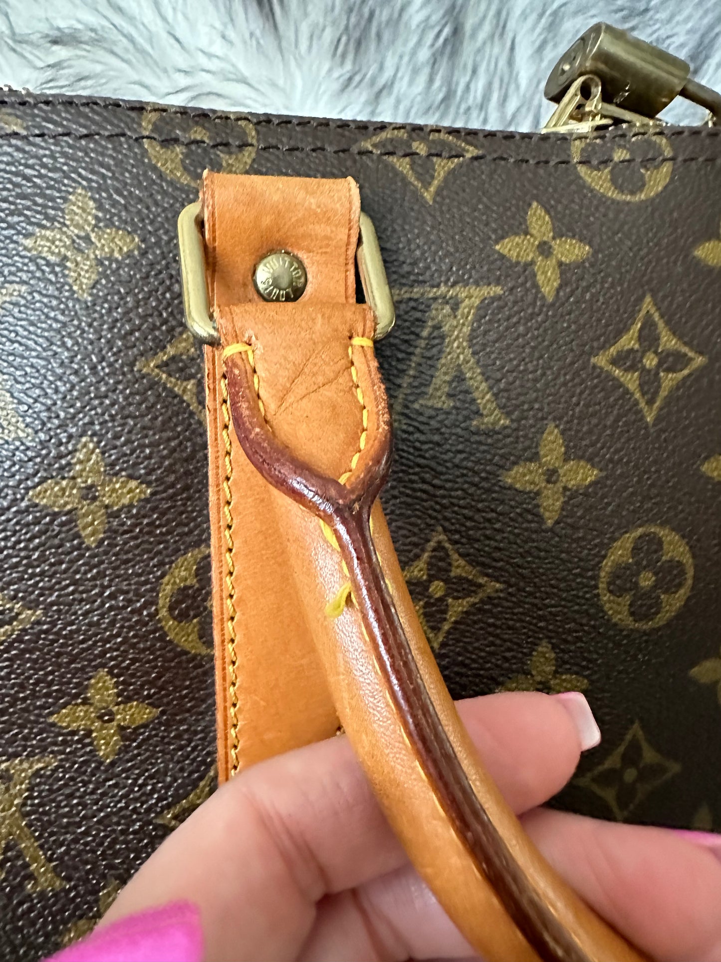 Louis Vuitton Keepall 50 bandolier