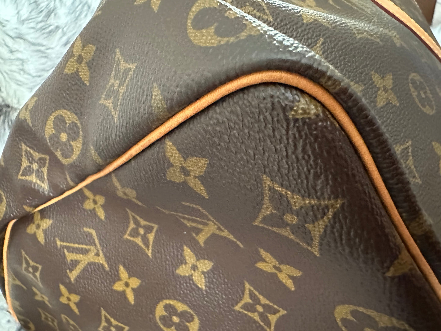 Louis Vuitton Keepall 50 bandolier