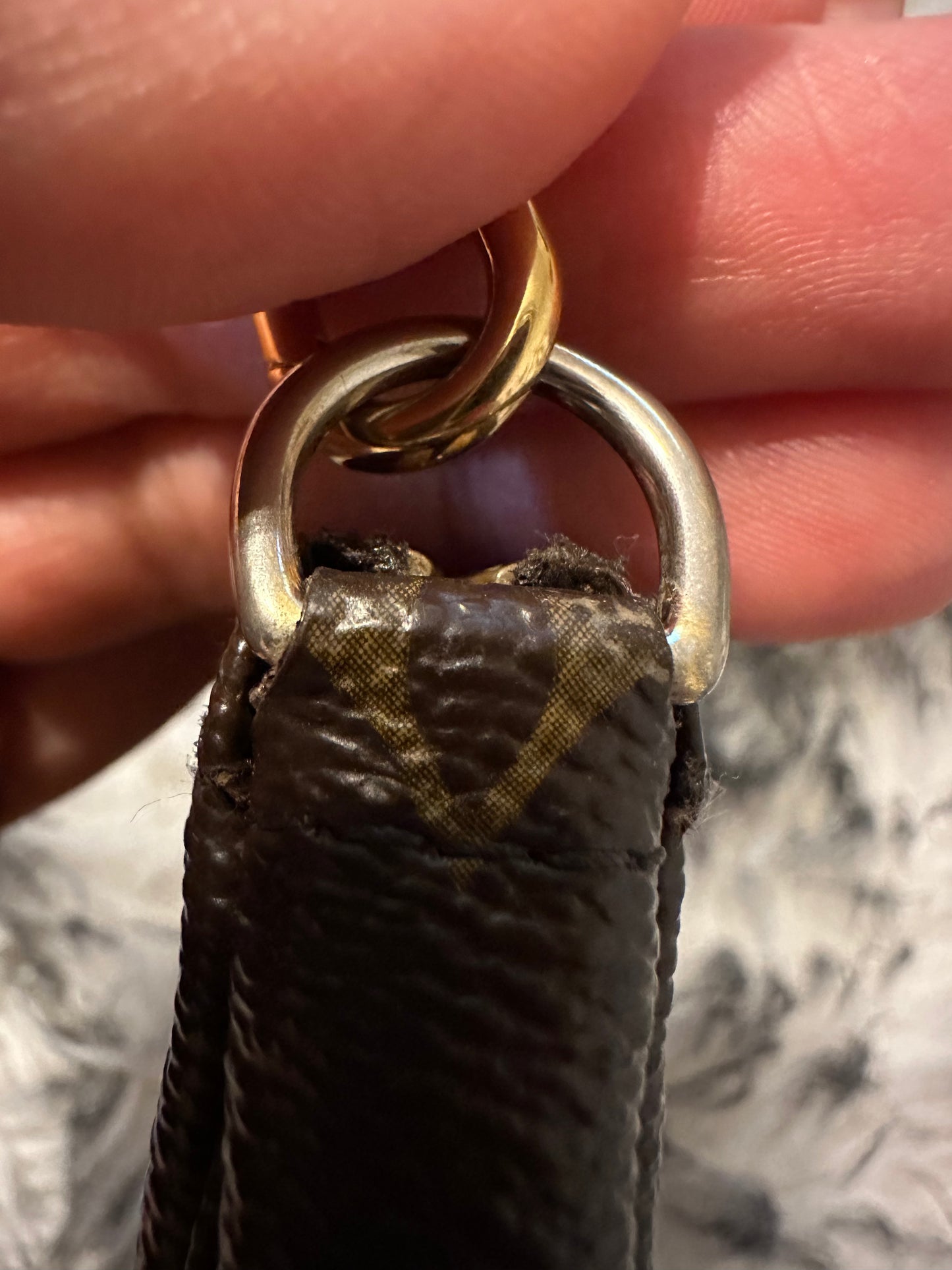 Louis Vuitton mini pochette accessories