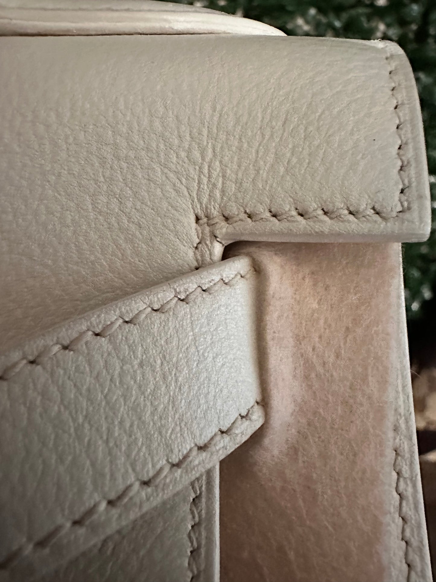 Hermes Kelly 28 Blanc Evergrain GHW