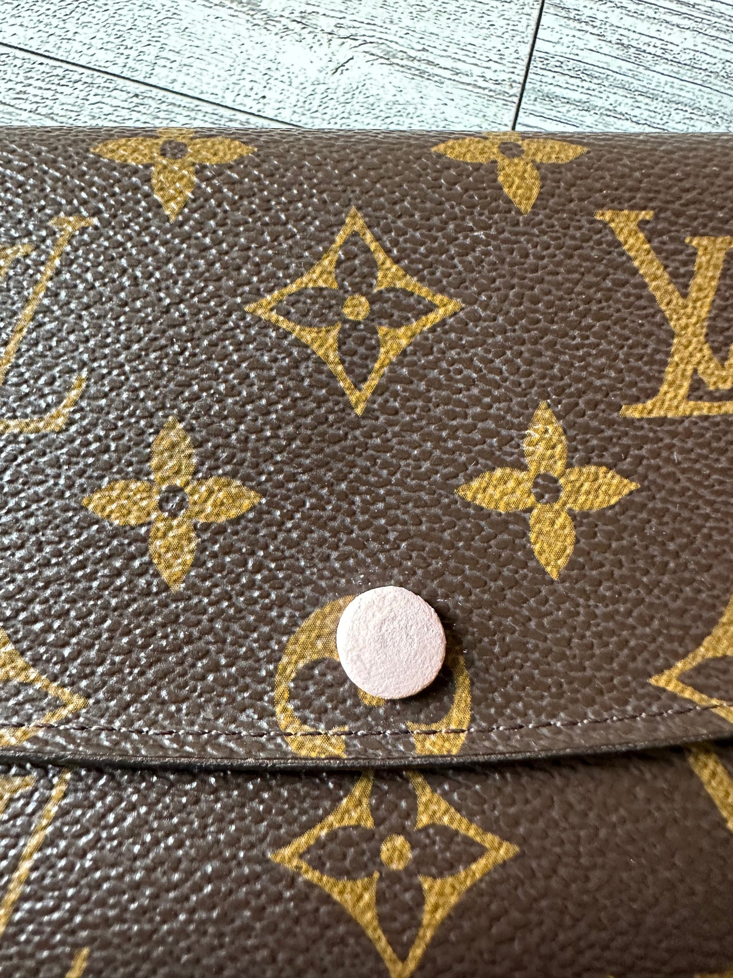Louis Vuitton Emily wallet rose ballerine
