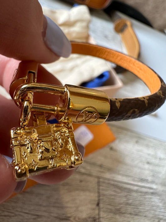 Louis Vuitton Bracelet with trunk charm