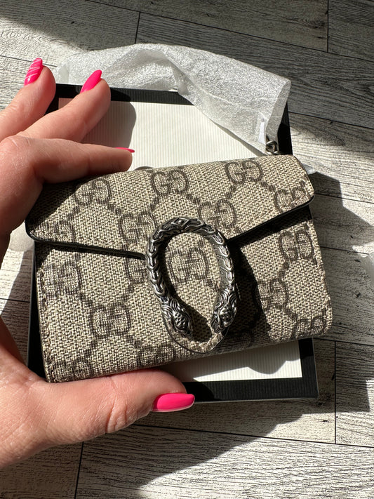 Gucci dionysus micro wallet on chain