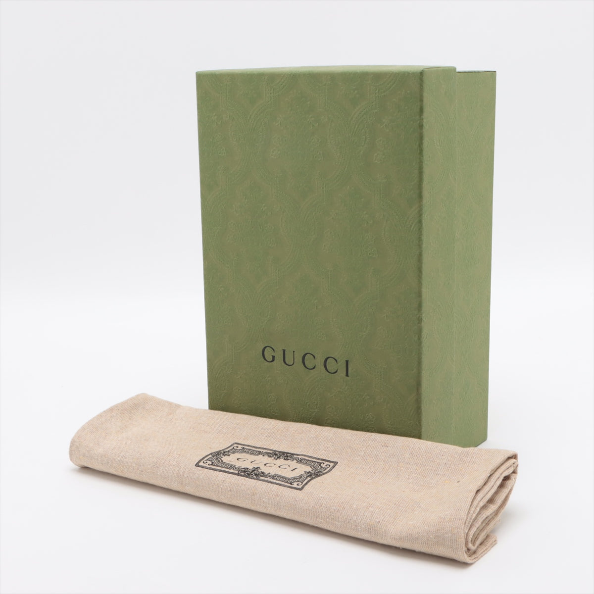 Gucci GG Marmont Raffia Wallet on Chain