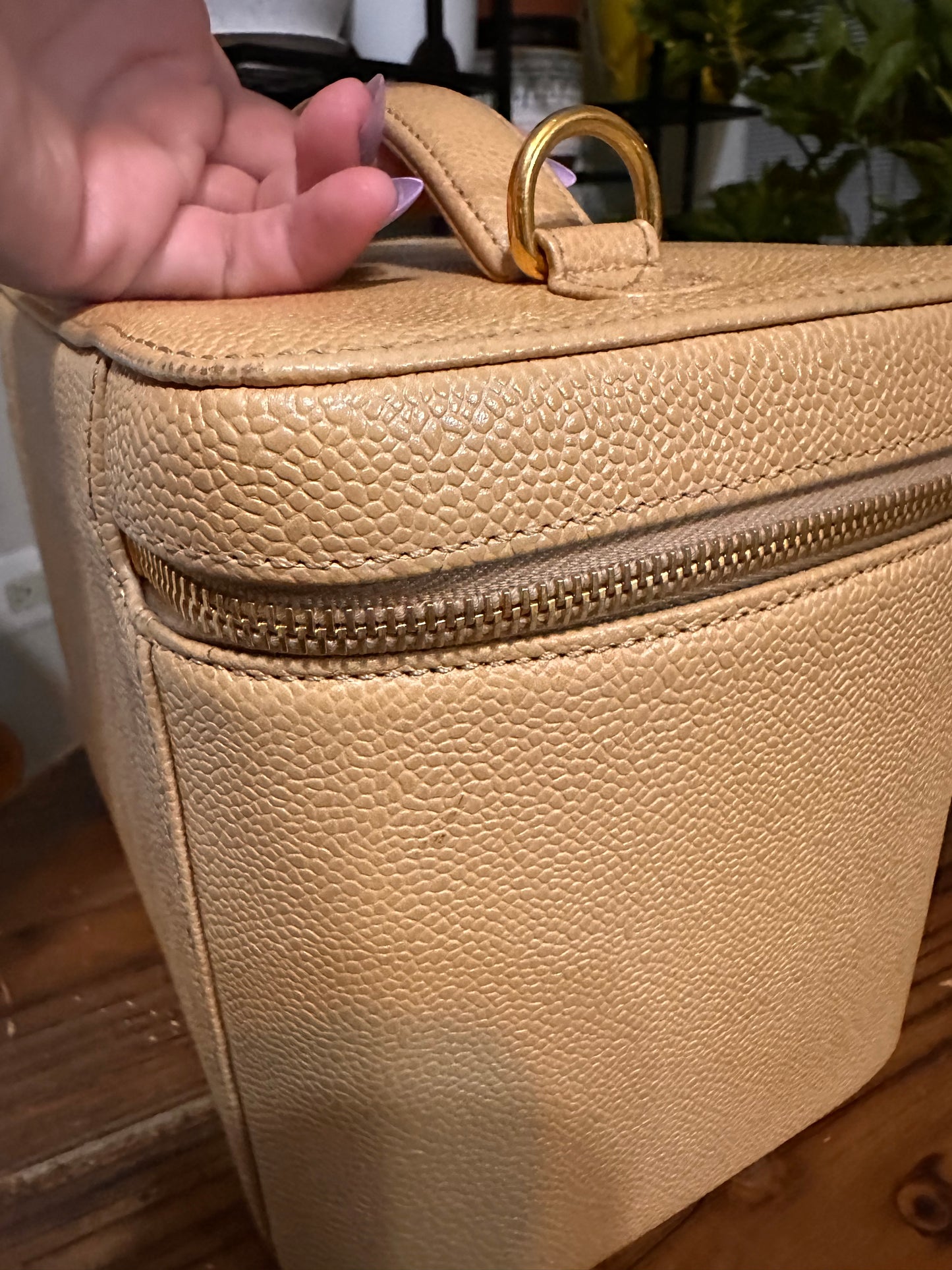 Chanel caviar vanity