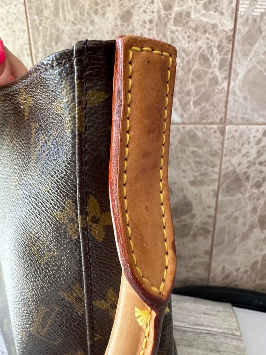 LOUIS VUITTON Looping GM
