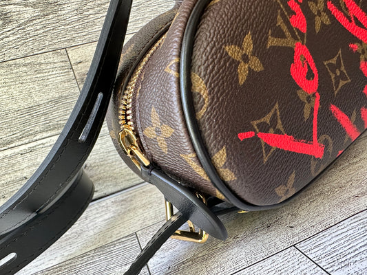 Louis Vuitton rare Valentine crossbody