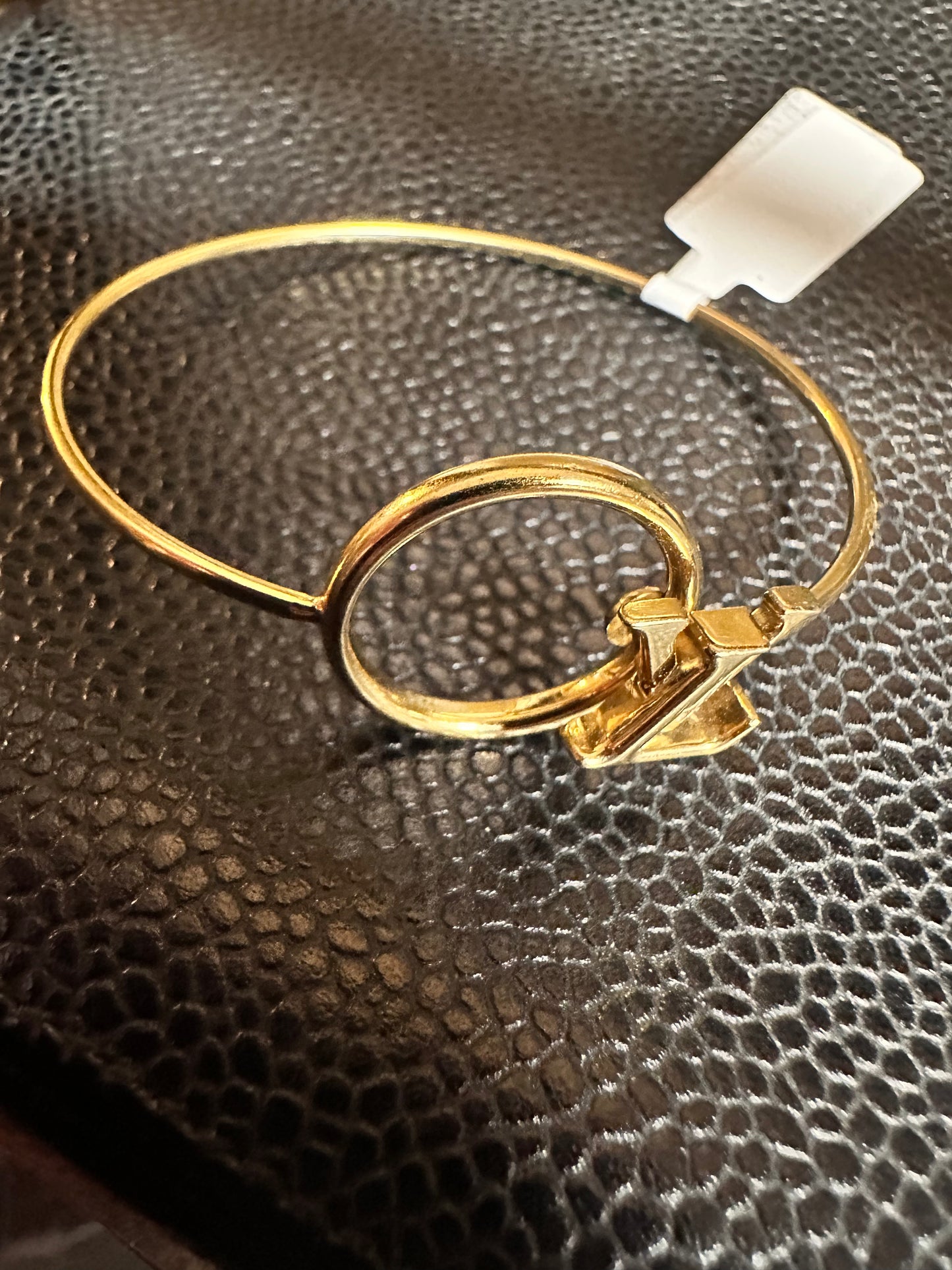 Louis Vuitton bracelet size 5 3/4