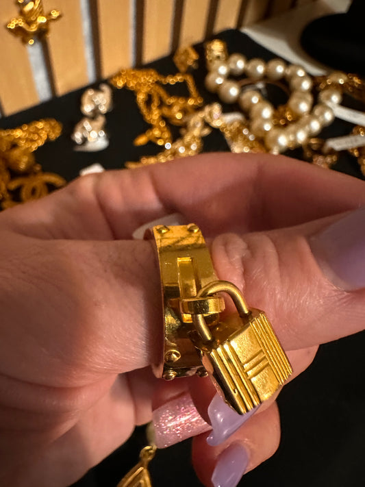 Hermes scarf ring