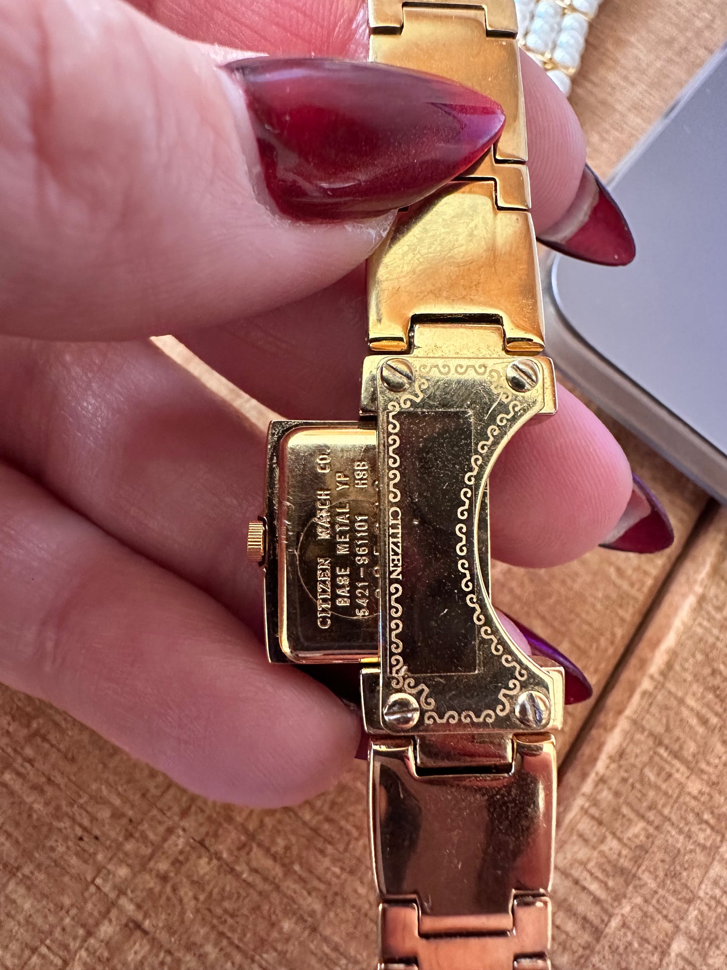 RARE Citizen Peekaboo Watch