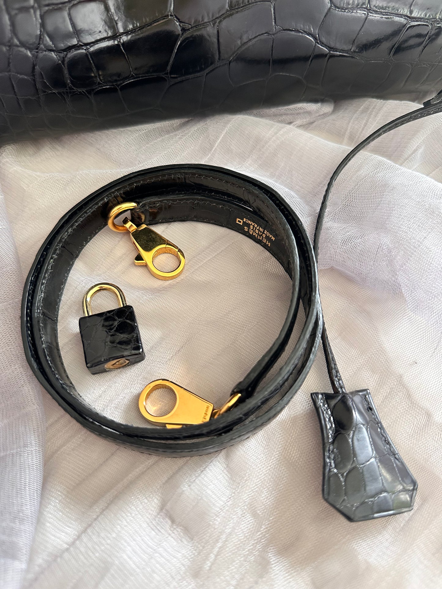 Hermes Kelly 32 Croco Porosus noir
