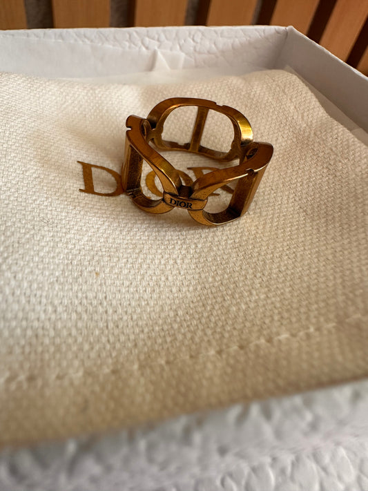 Christian Dior ring